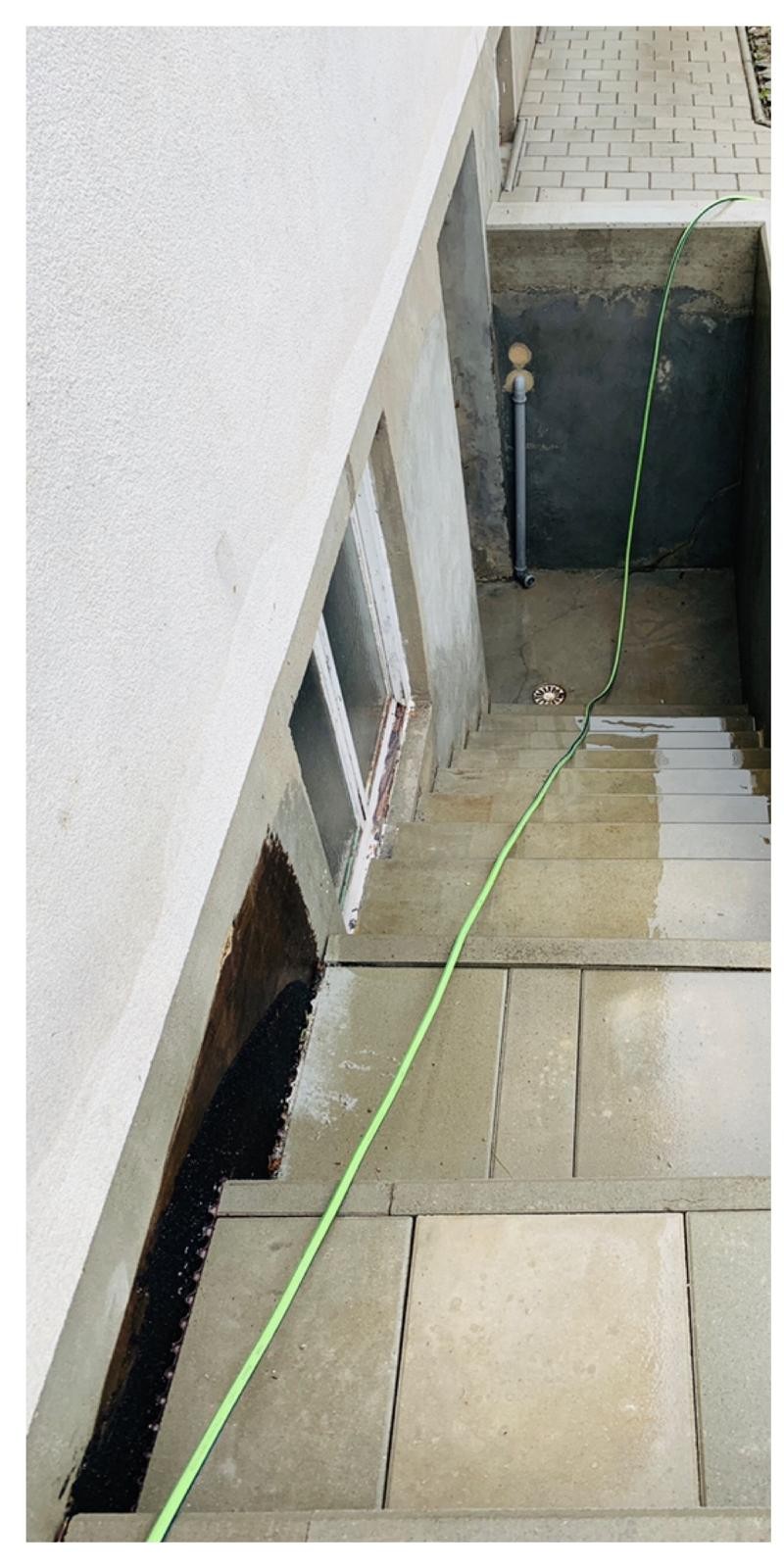 Außentreppe - Vorher